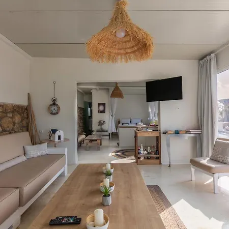 George's Island House With Plunge Pool * Gouves